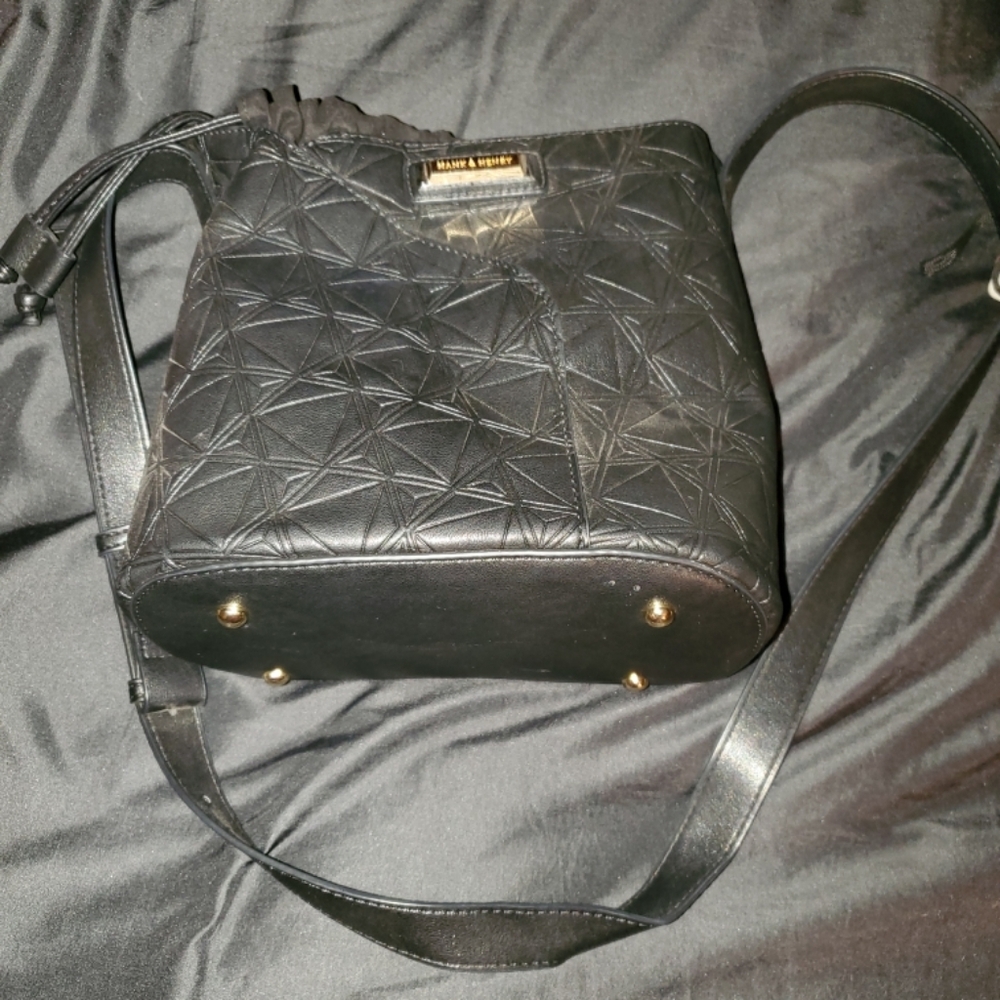 Hank and Henry Bucket Bag Purse